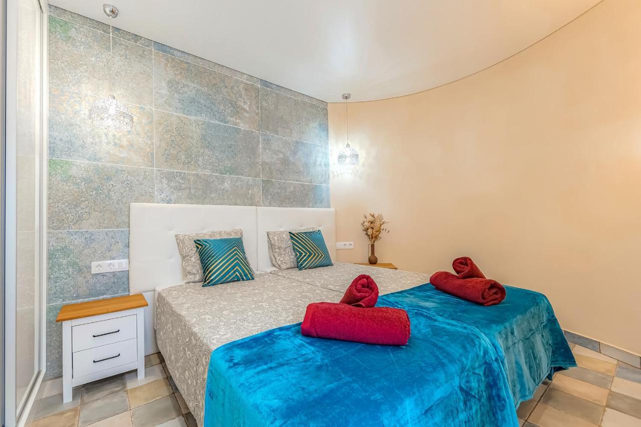 Luxury Two-Bedroom Apartment Four Seasons Адехе Экстерьер фото