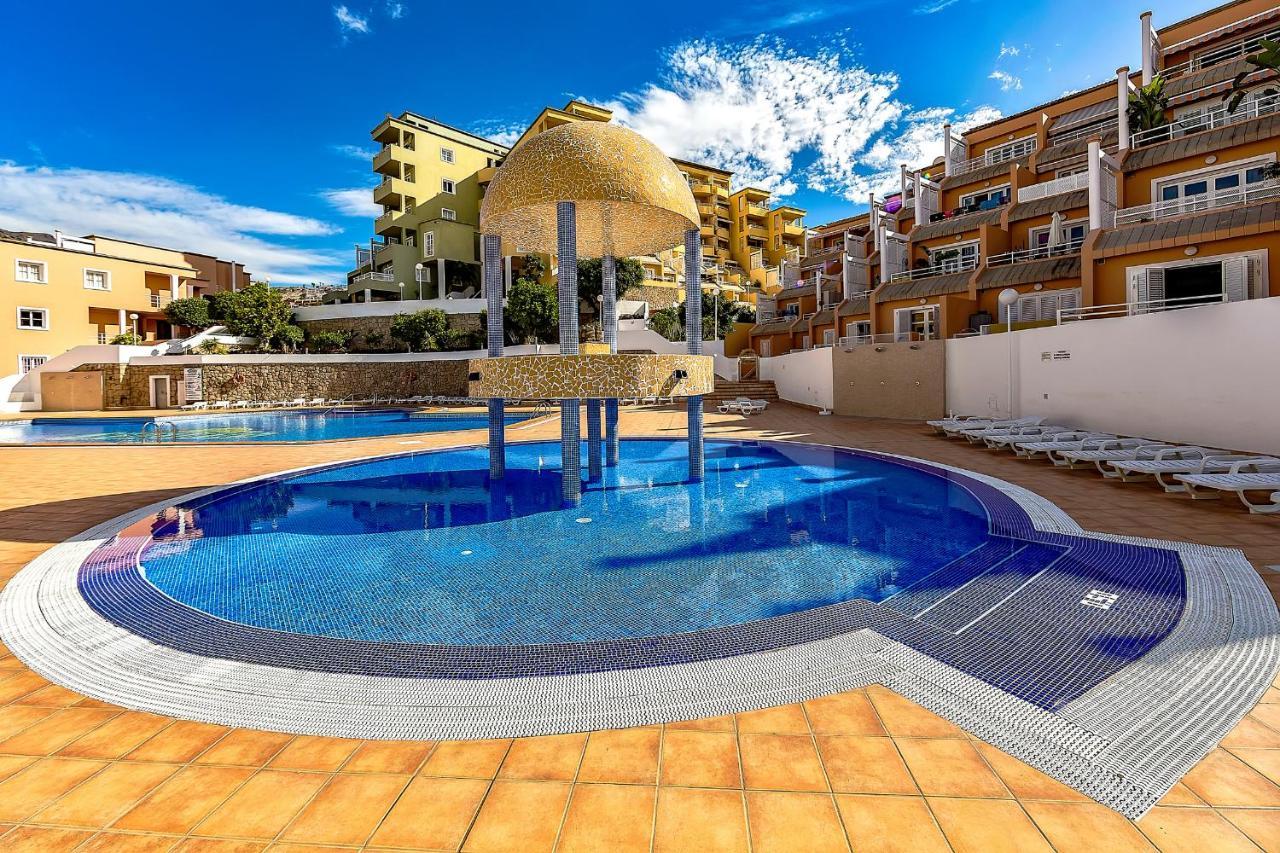 Luxury Two-Bedroom Apartment Four Seasons Адехе Экстерьер фото